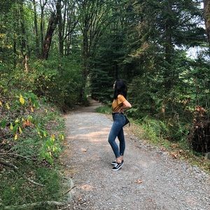 PAIGE DENIM- Hoxton Ankle Skinny